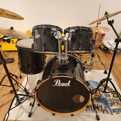 Pearl Vision - Black drum kit