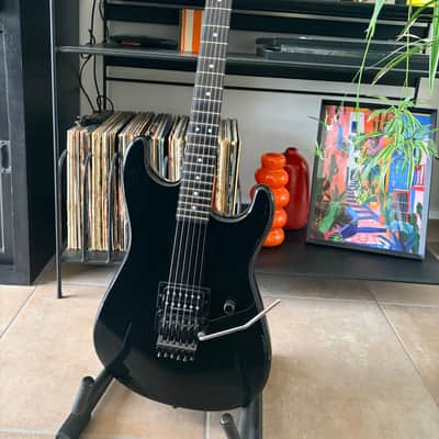 Charvel San dimas pointy USA 2002/2005