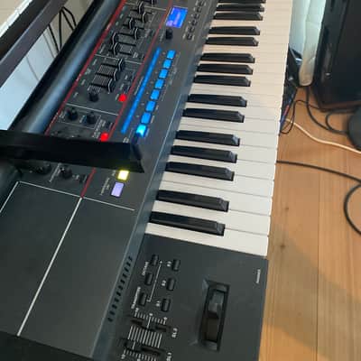 Roland Juno-X