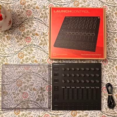 Novation Launch Control XL MK3 MIDI DAW Controller 2025 - Present - Black