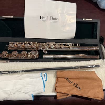 Pearl 665 Quantz Series Flute