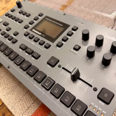 Elektron Octatrack MkII Dynamic 8-Track Performance Sampler 2017 - 2021 - Gray