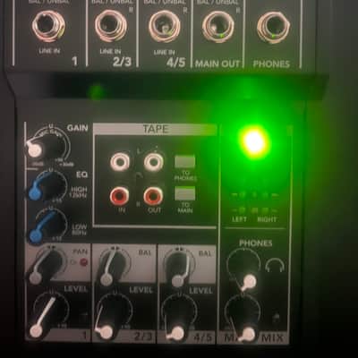 Mackie Mix5 5-Channel Compact Audio Mixer