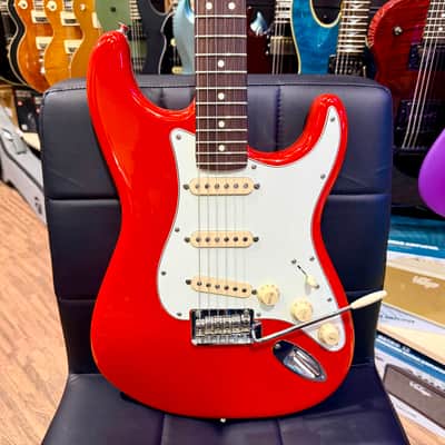 ✨MINT 2024✨ Fender Player II Stratocaster Electric Guitar~ Coral Red~ Rosewood