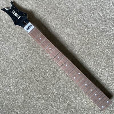 Black Dean Vendetta Guitar Maple Neck, Rosewood 24 Frets Fingerboard
