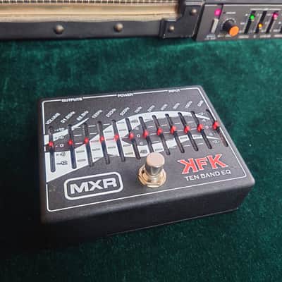 MXR KFK Ten Band EQ Kirk Hammett Signature w/ Box & Power Supply Rare Discontinued