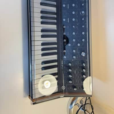 Moog Sub 37 Tribute Edition 2010s - Black