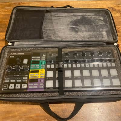 Arturia BeatStep Pro Black Edition MIDI Controller 2019 - 2021 - Black