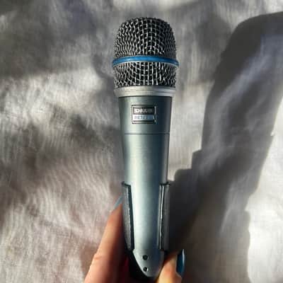 Shure Beta 57A Supercardioid Dynamic Microphone – Original Box, Bag & Accessories