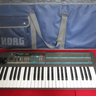 KORG Poly-800 Synthesizer keyboard New memory battery TESTED w/Bag #19