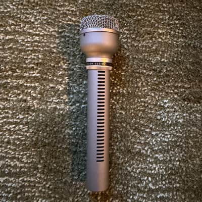 Warm Audio WA-19 Multipattern Dynamic Microphone 2024 - Present - Nickel
