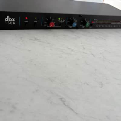 dbx 160A Compressor Limiter 2000s - Black