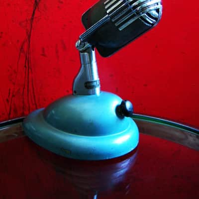 Vintage 1940's 708A crystal "Zeppelin" microphone w period S-36 desk stand 55 55S 737A prop display