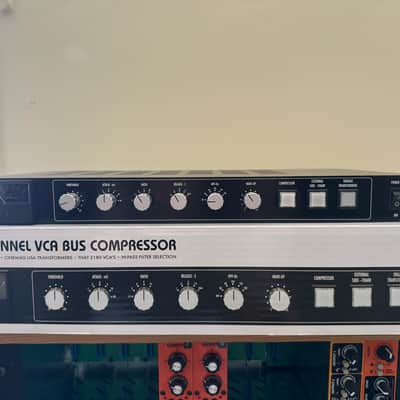 Warm Audio Bus-Comp 2-Channel VCA Bus Compressor