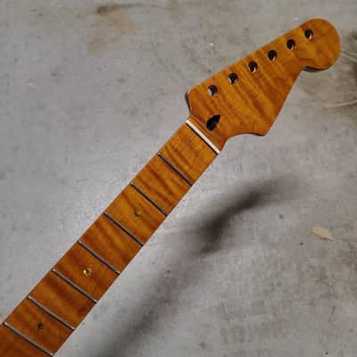 Flame Roasted Maple Strat Neck fits fender Stratocaster body 22 frets Modern