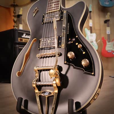 Duesenberg Starplayer TV Velvet Black