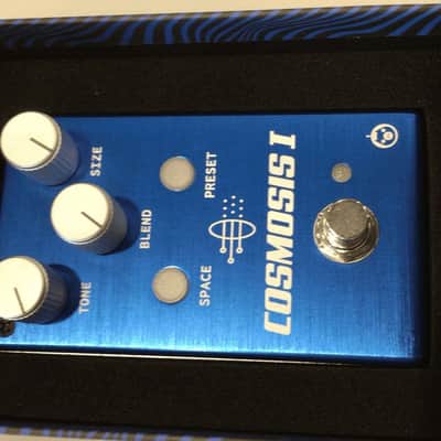 Pigtronix Cosmosis I Stereo Ambient Reverb Pedal