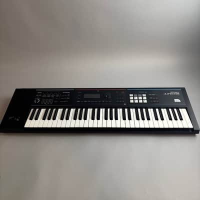 Roland JUNO-DS61