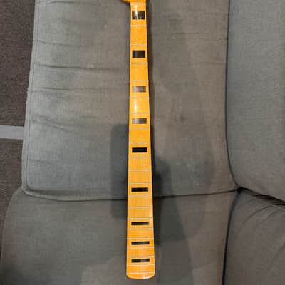 Squier Jazz Bass neck 2010/2020s - Natural wood with black binding