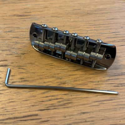 Staytrem V2 Revised Wide Fender Bass VI Bridge 55mm Spacing 9.5" Radius Offset