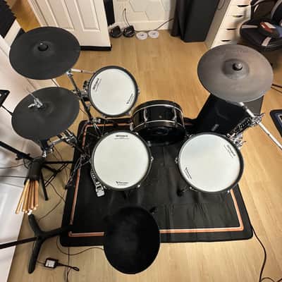 Roland TD-07KV Electronic Drum Kit + Simmons DA2112 Amp (Full Setup)