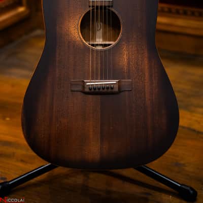 MARTIN D-15M StreetMaster DEMO