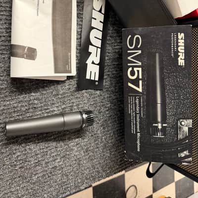 Shure SM57 Cardioid Dynamic Microphone 1984 - Present - Black