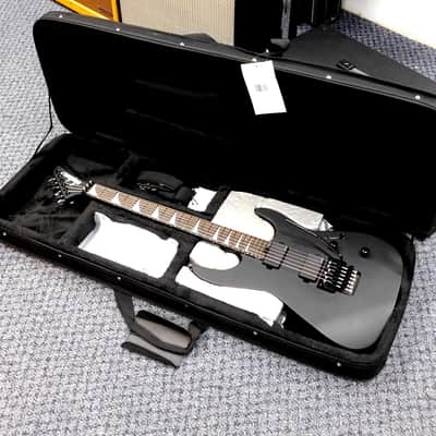 2023 Jackson American Series Soloist SL2MG Electric Guitar w/ Case! Satin Black! VERY NICE!!!