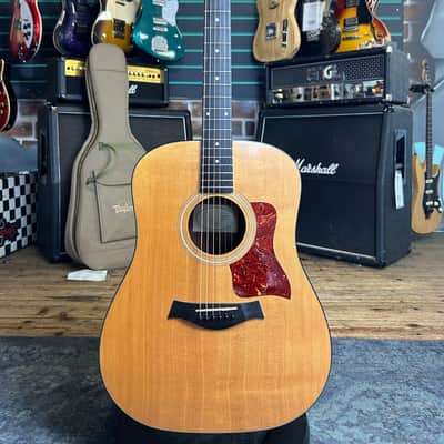 Taylor 110 Natural Satin 2009 Acoustic Guitar