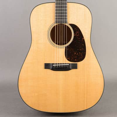 Martin D-18 2025, Natural