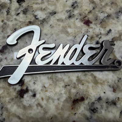 Fender Amp Logo Badge Emblem - Plastic