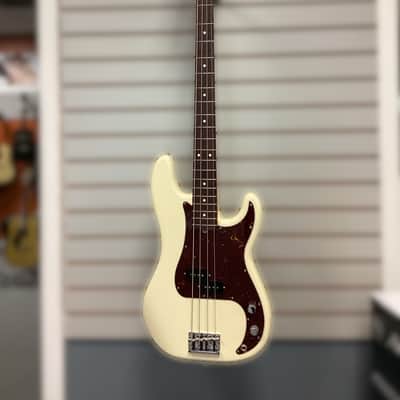 Fender American Professional II Precision Bass